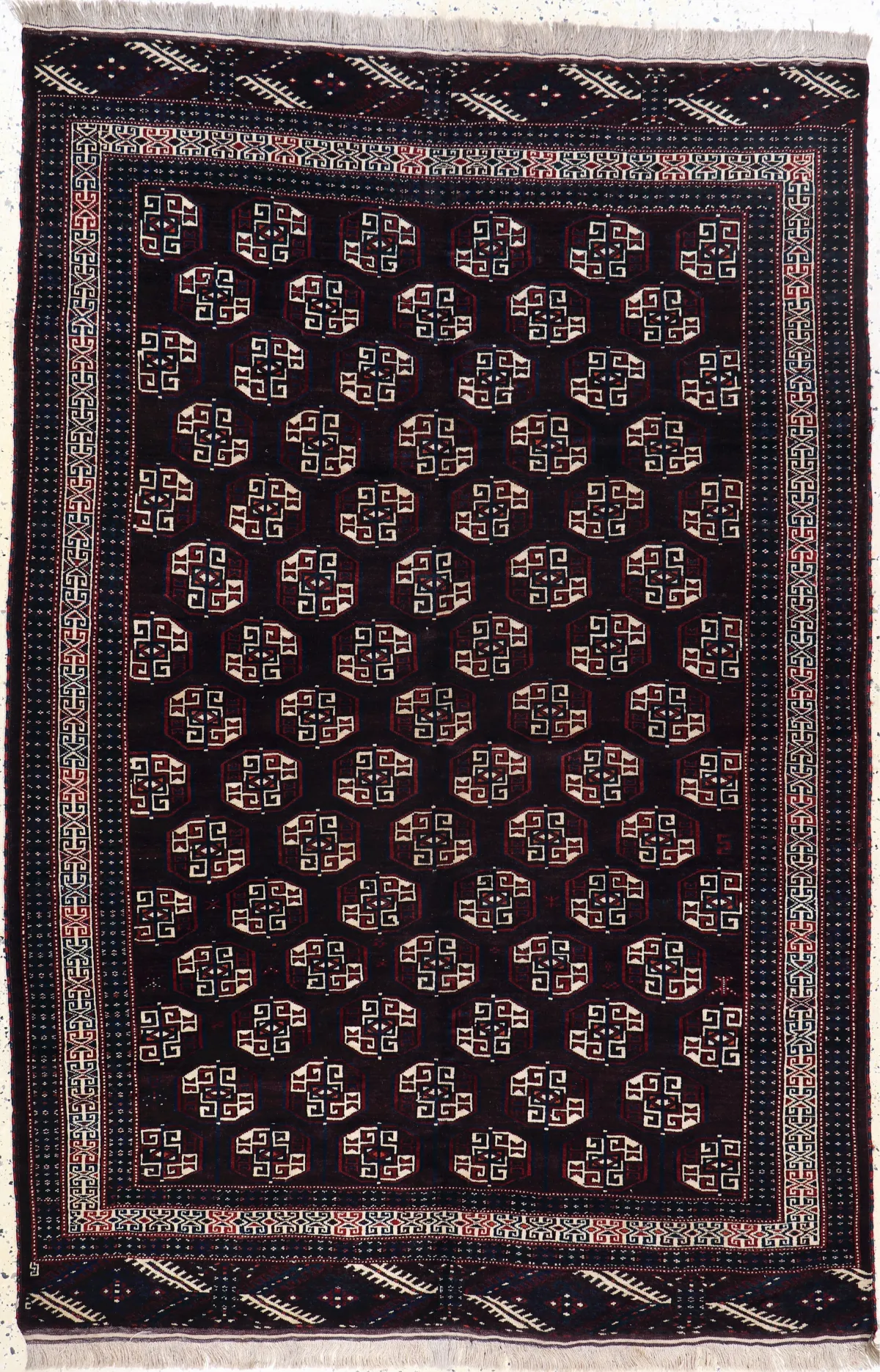 Yomud fino antiguo, Turkmenistán, principios del siglo XX, lana sobre lana, aprox. 235 x 157 cm, EHZ: 2