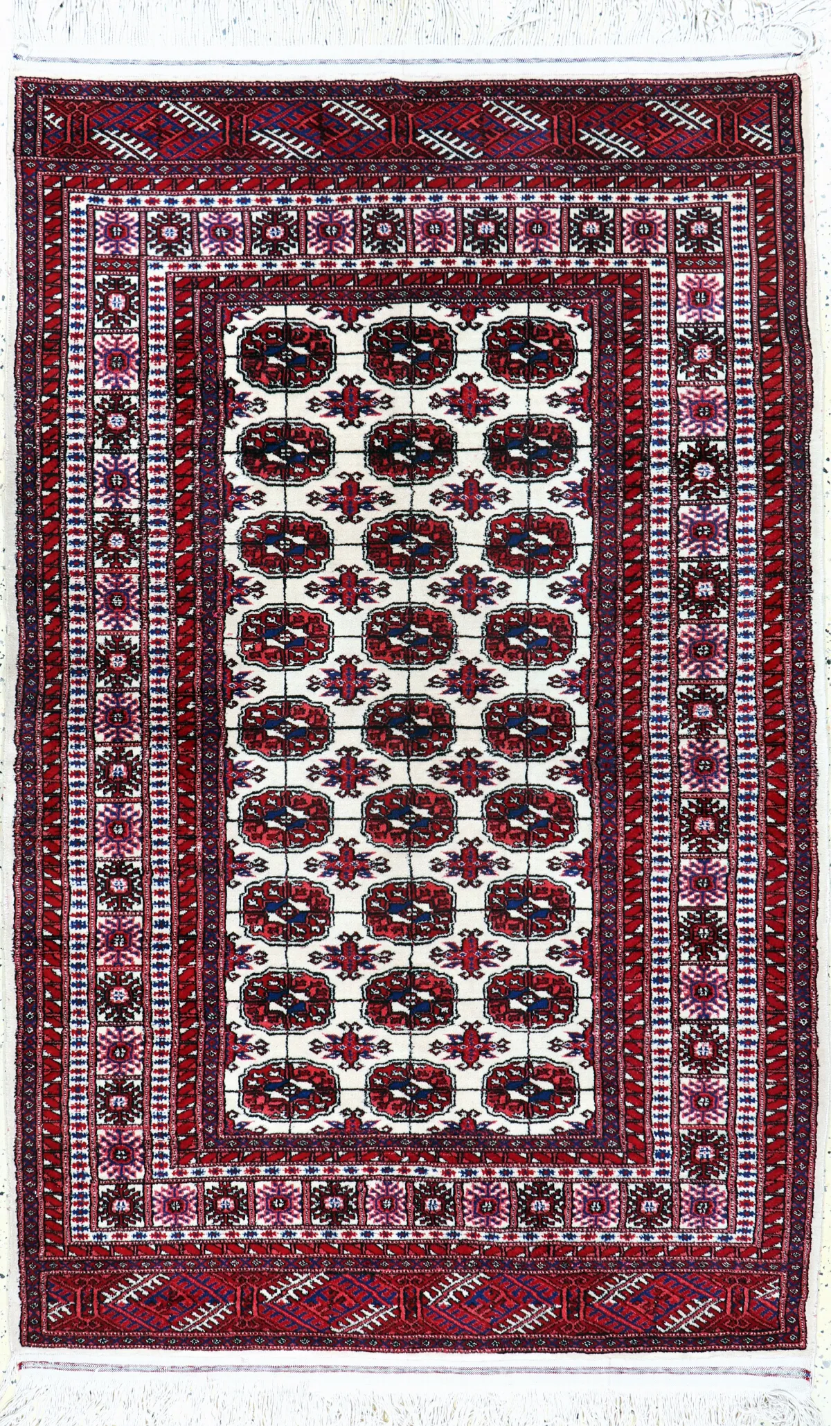 Torkmen, Persia, mediados del siglo XX, lana sobre algodón, aprox. 205 x 130 cm, EHZ: 2