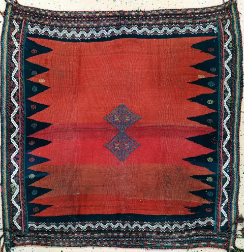 Ghaschgai "Sofreh", Persia, principios del siglo XX, lana sobre algodón, aprox. 130 x 130 cm, EHZ: