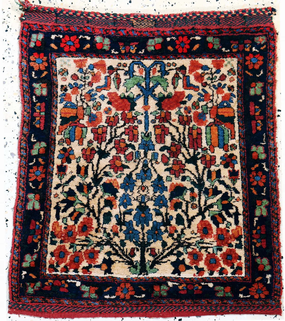 Фронт торби Афшар, Персія, близько 1900, вовна на бавовні, прибл. 63 x 57 см, стан: 2