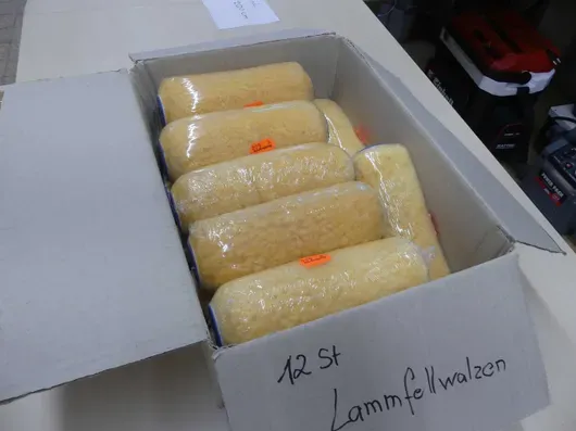 12 x rulli in pelliccia di agnello