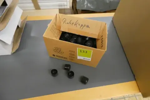 Set čepova za cijevi