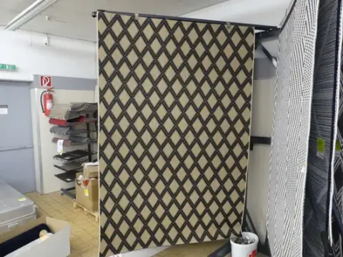 Tappeto, nero/beige, motivo a rombi