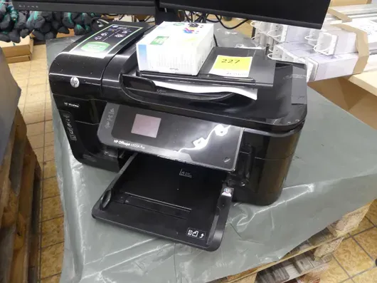 HP višenamjenski pisač, uklj. uloške za pisač