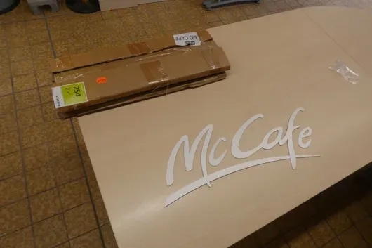 2 pezzi logo McCafé