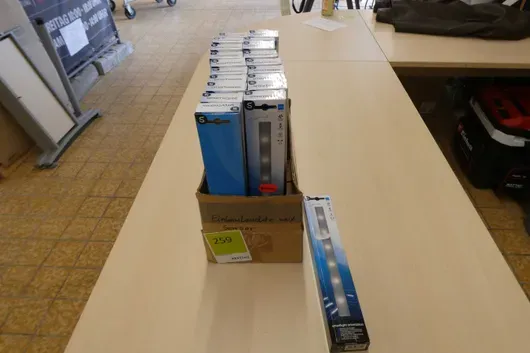 مجموعة مصابيح LED مدمجة Smartwares مع مستشعر اهتزاز