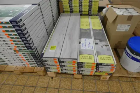 Post Gerflor klikk-vinyl lysegrå