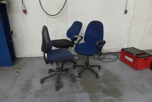 3 sedie da ufficio