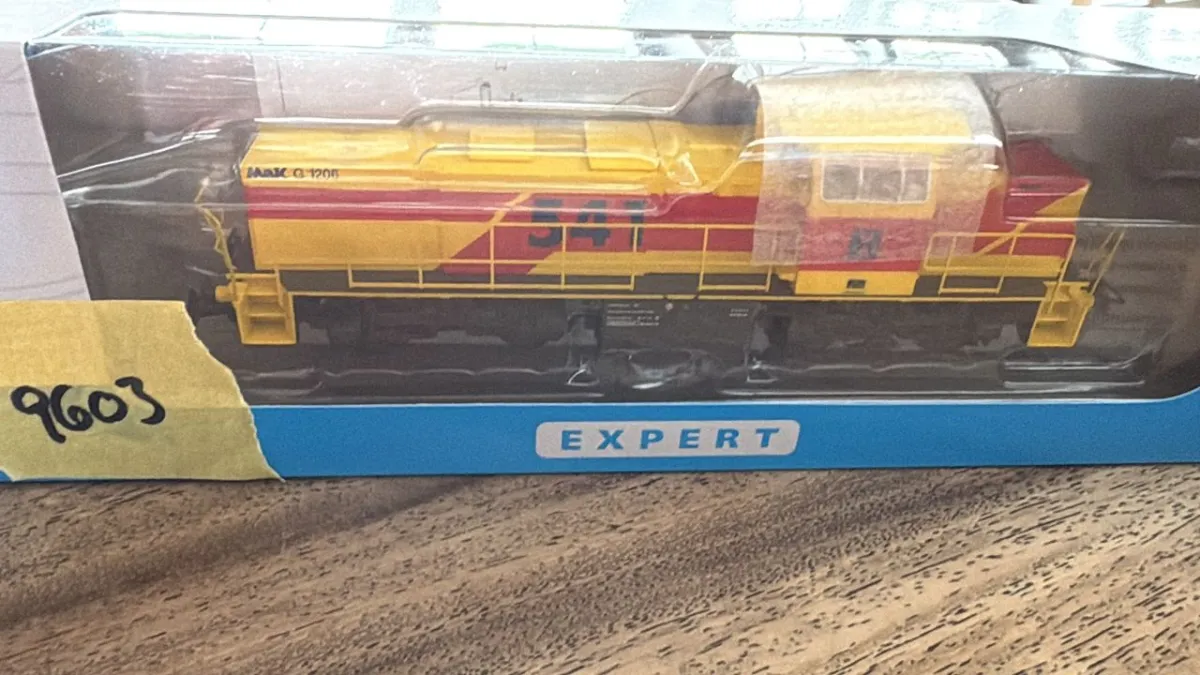 Diesellokomotive (PIKO)