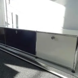 Lowboard