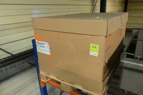 KUKA - industrijski robot KR 10 R900-2