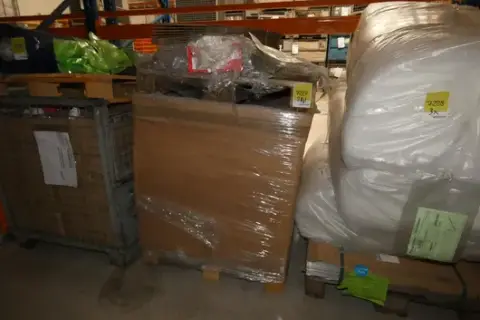 Lotto scatole pieghevoli a doppia onda 585x392x300 mm misura interna