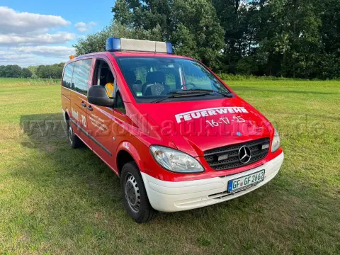 1 Daimlerchrysler Transporter, modello 639
