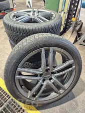 4 stk. komplette letmetalfælge med vinterdæk Good Year 215/50 R 19 93T M+S