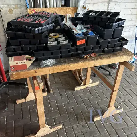 Posten Verbauchsmaterialien / Kleinwerkzeug