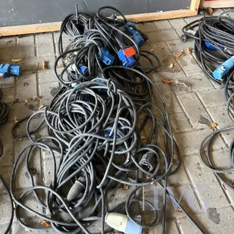 Posten Verlängerungs-/Adapterkabel CCE