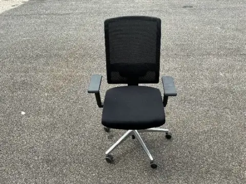 Konvolutt 2 kontorstoler med hjul Viasit