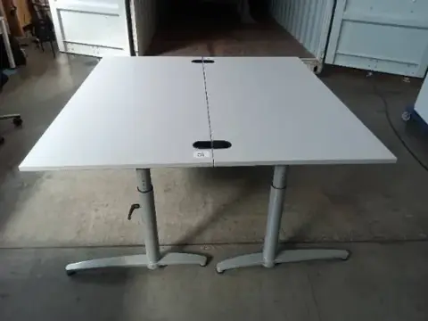 2 skrivebord Assmann
