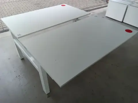 1x scrivania Wini