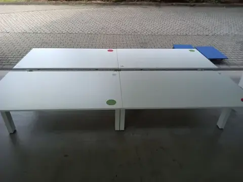 2 scrivanie Wini