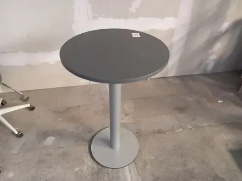 1 tavolo riunioni