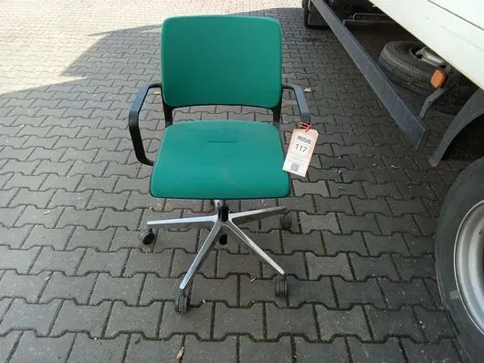 1 pz. sedia girevole da ufficio Nowystyl Xilium Conference Swivel Chair UPH