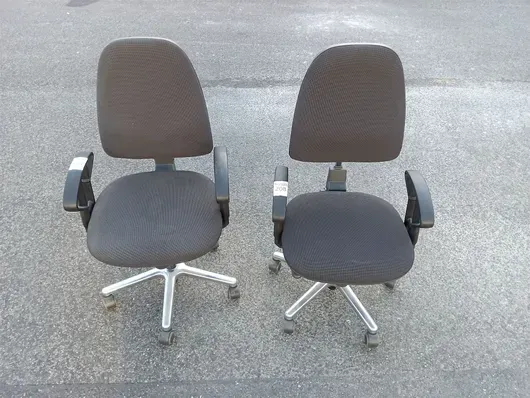 2 sedie girevoli da ufficio Bund