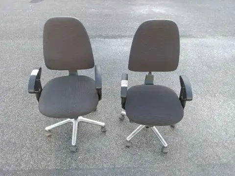 2 sedie girevoli da ufficio Bund
