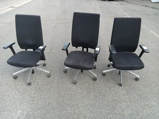 3 sedie girevoli da ufficio Viasit F1