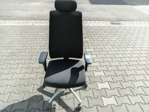 1 pz. sedia girevole da ufficio Interstuhl Goal 322G
