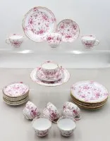 8 cubiertos completos Meissen Indisch Purpur con borde dorado y decoración, más 1 taza extra