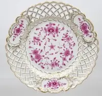 Plato calado ciudad de Meissen indio púrpura con oro