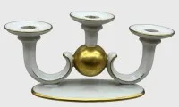 Candelabro de 3 brazos con bola dorada, "Eschenbach" alto 14 cm, ancho 27 cm