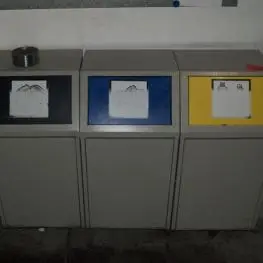 3 spremnika za otpad