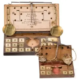 Zwei Münzwaagen, Sprockhövel, Poppenberg, 1785 (eine) / um 1800