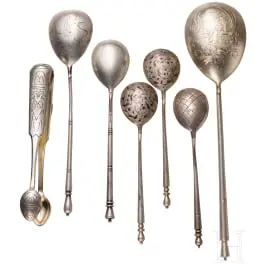 Zuckerzange und sechs Löffel, Russland, 1865 - 1908