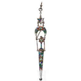 Anhänger in Form eines Miniatur-Kindjals, Russland, St. Petersburg, 1908-1917