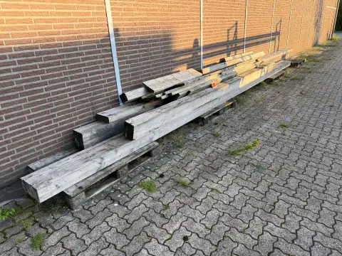 Lot de lemn