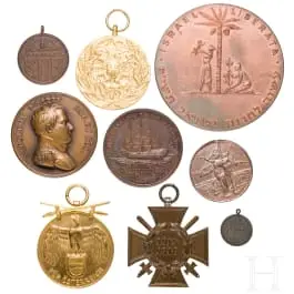 Neuf médailles et distinctions internationales, 19e/20e siècle