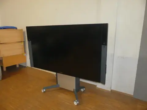 Microsoft - Surface Hub - Interaktivt display