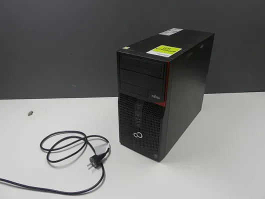 Fujitsu Esprimo P420 E85+ con Windows 11 — workstation