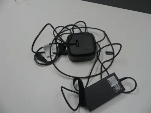 HP - Docking stanica uključujući napajanje i kabel