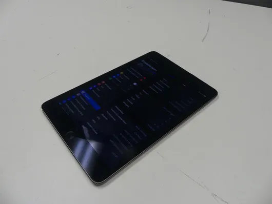 Apple iPad mini 4 – 32 GB