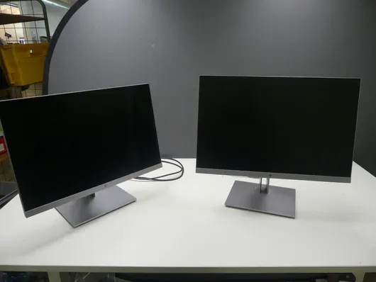 2x hp monitor