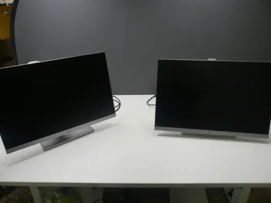2 kom. monitora hp
