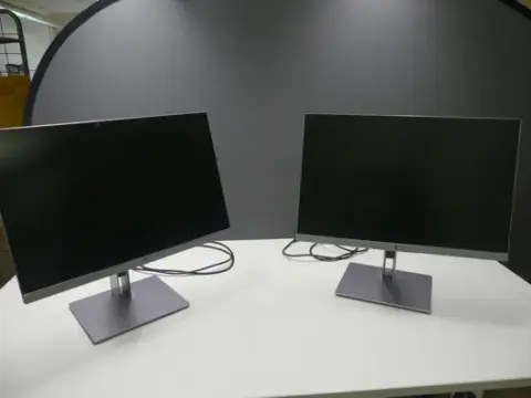 2 kom. hp - E243i - 24 inča - LCD monitor