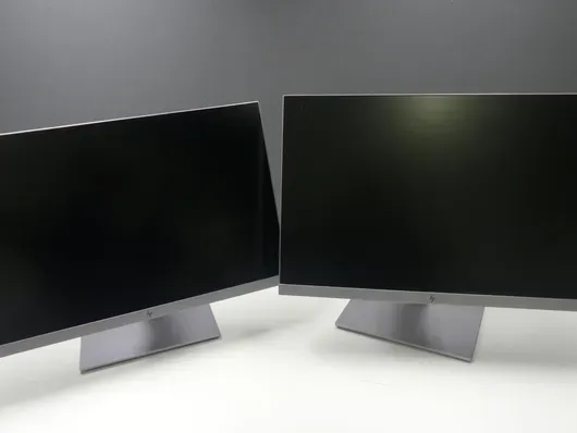 2 pezzi hp - E243i - monitor