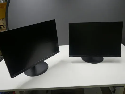 2 kom. monitora Lenovo ThinkVision - T24d-10