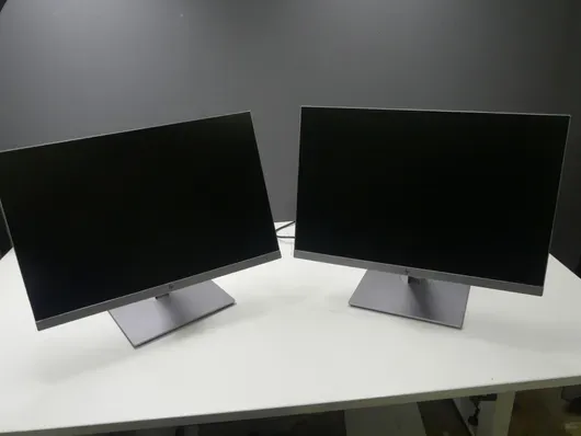 2 pz. monitor hp