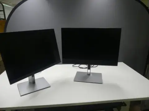 2 kom. hp monitora